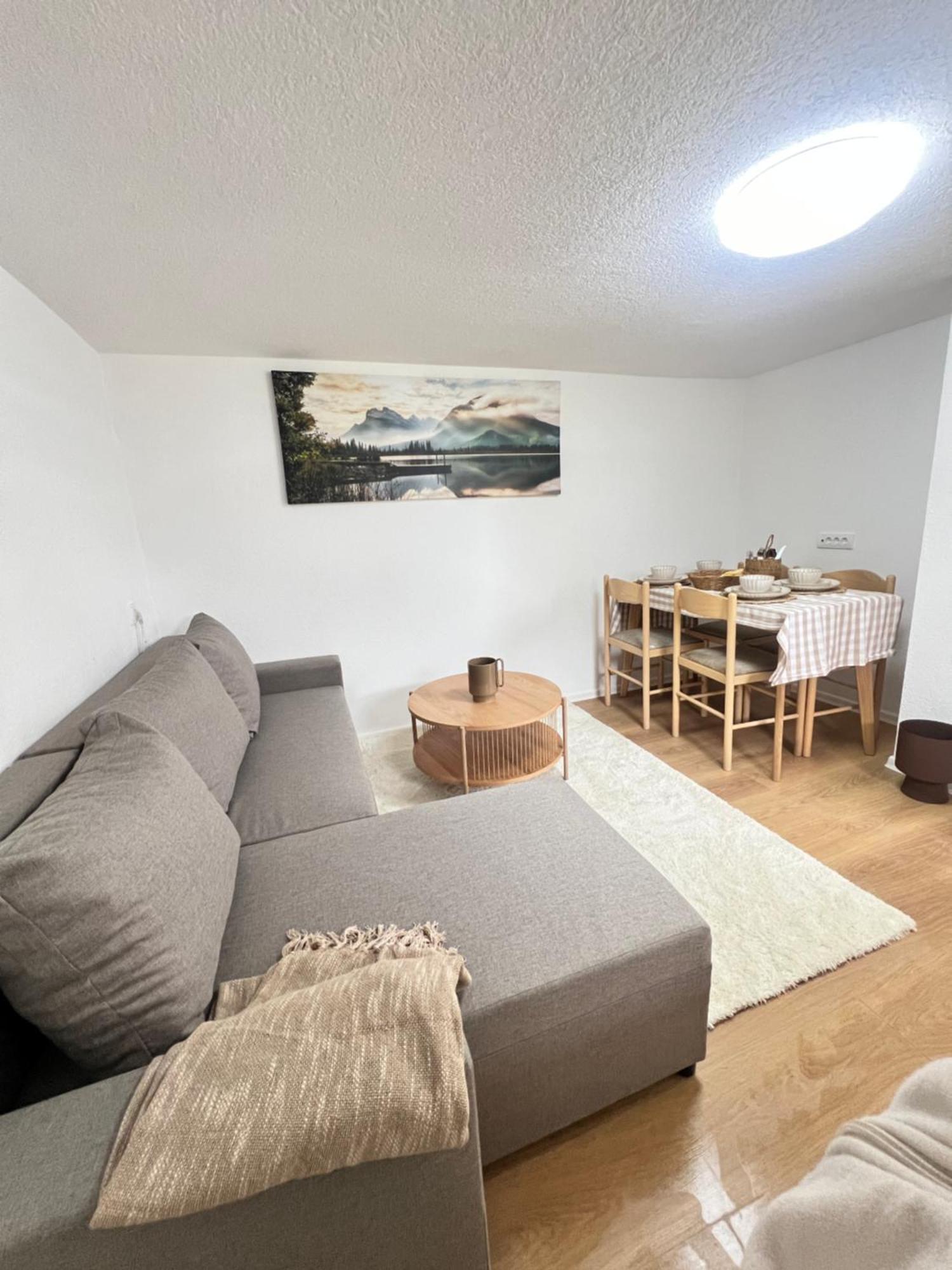 Apartment Ellas Lakeside *